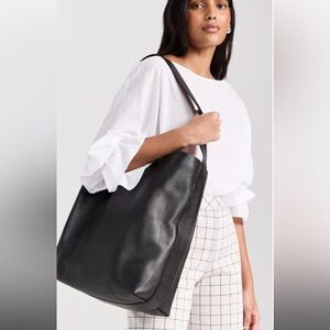 St. Agni Minimal Everyday Leather Bag - Excellent Condition